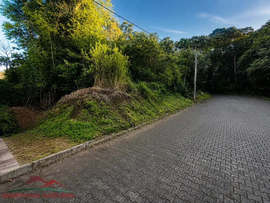 Foto 1 de Terreno / Lote à venda, 525m2 em Nova Petropolis - RS