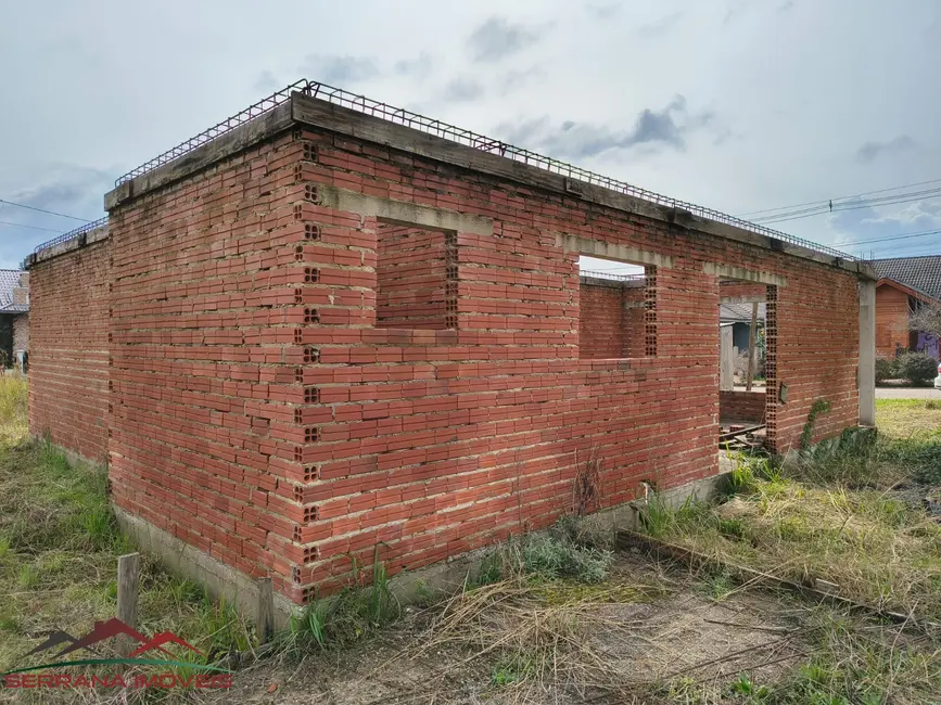 Foto 1 de Casa com 2 quartos à venda, 110m2 em Nova Petropolis - RS