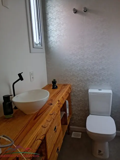 Foto 3 de Casa com 3 quartos à venda, 214m2 em Nova Petropolis - RS