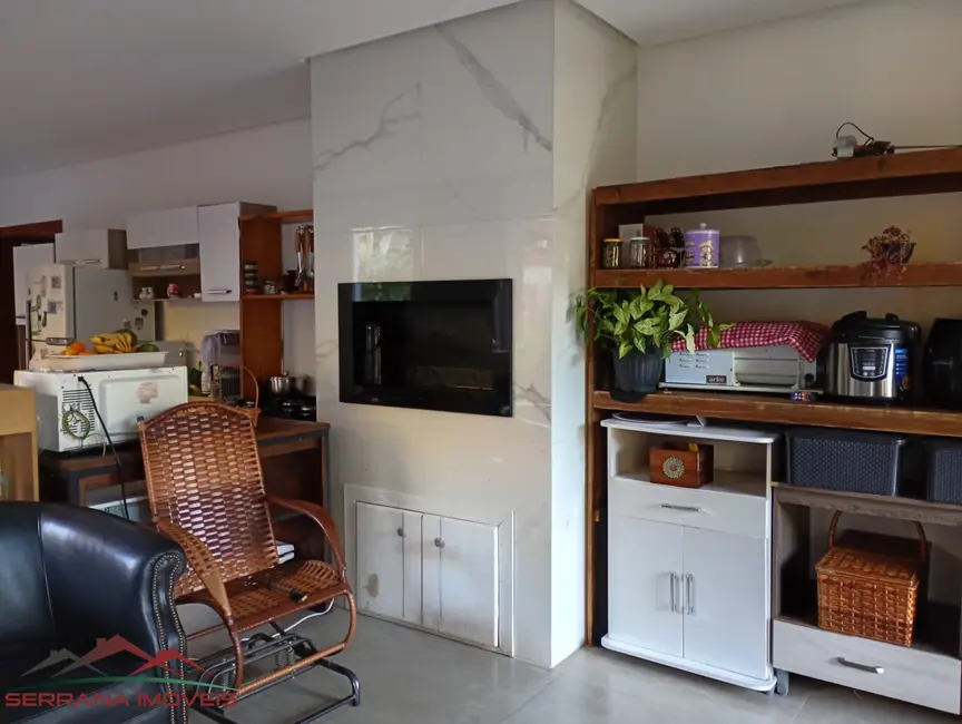 Foto 8 de Casa com 3 quartos à venda, 214m2 em Nova Petropolis - RS