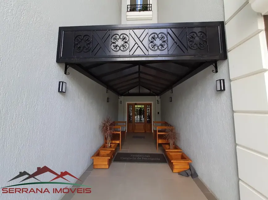 Foto 3 de Apartamento com 2 quartos à venda, 93m2 em Centro, Nova Petropolis - RS