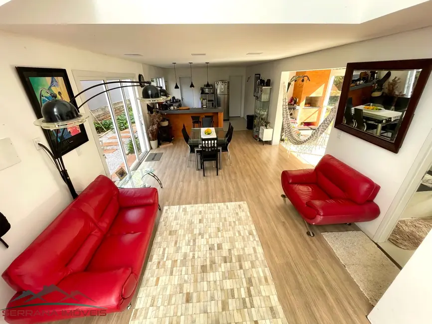 Foto 6 de Casa de Condomínio com 4 quartos à venda, 202m2 em Nova Petropolis - RS