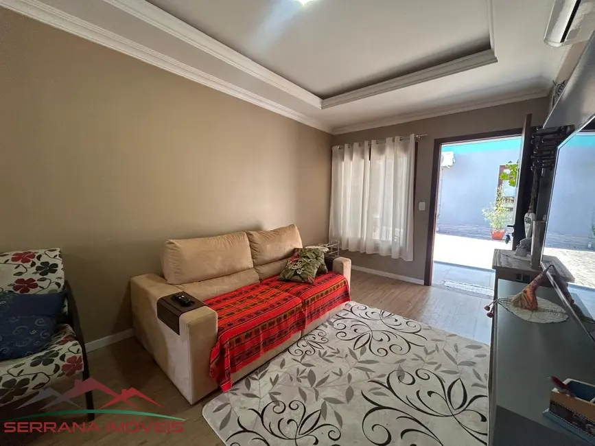 Foto 4 de Apartamento com 2 quartos para alugar, 100m2 em Nova Petropolis - RS