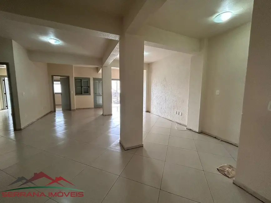 Foto 2 de Apartamento com 2 quartos para alugar, 70m2 em Centro, Nova Petropolis - RS
