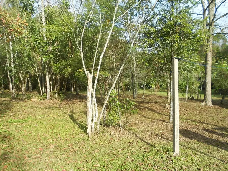 Sítio / Rancho com 3 quartos à venda, 100m2 em Picada Cafe - RS - imagem 6 Foto 6 de Sítio / Rancho com 3 quartos à venda, 100m2 em Picada Cafe - RS