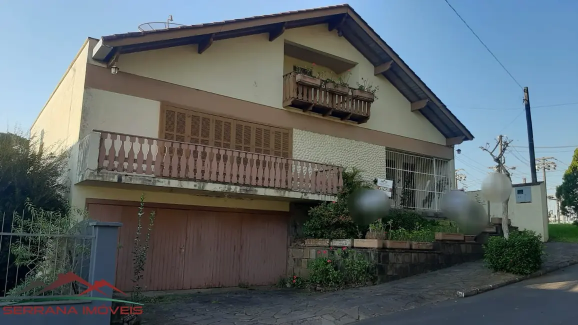 Foto 1 de Casa com 4 quartos à venda, 420m2 em Centro, Nova Petropolis - RS