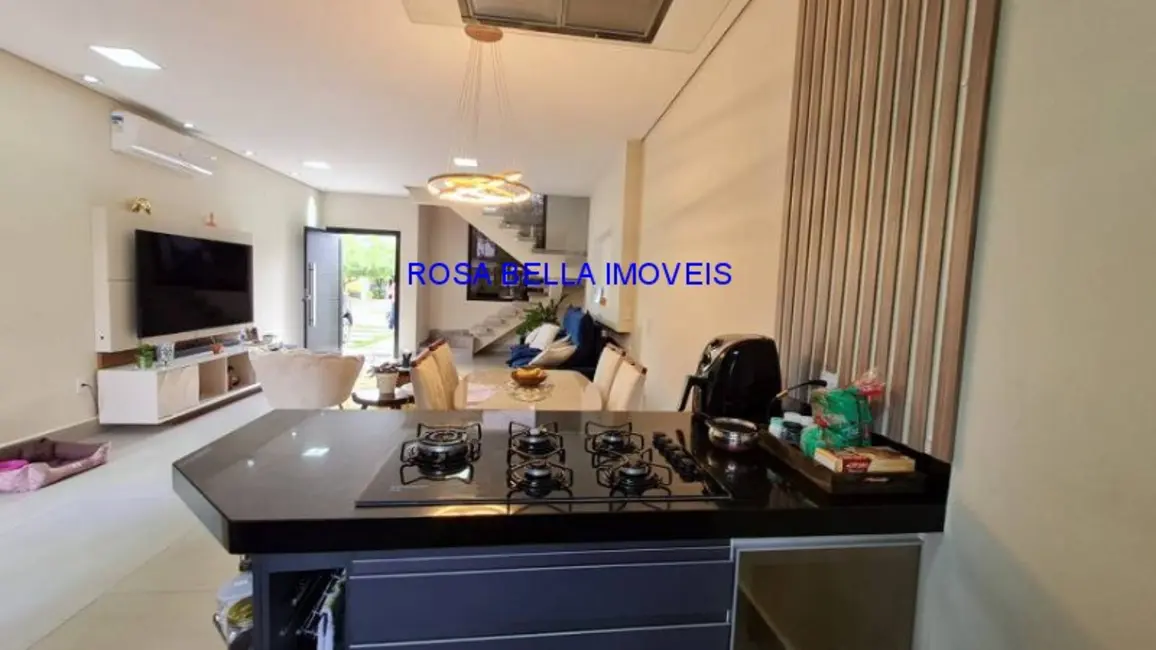 Casa com 3 quartos à venda, 190m2 em Jardim Bréscia, Indaiatuba - SP - imagem 4 Foto 4 de Casa com 3 quartos à venda, 190m2 em Jardim Bréscia, Indaiatuba - SP