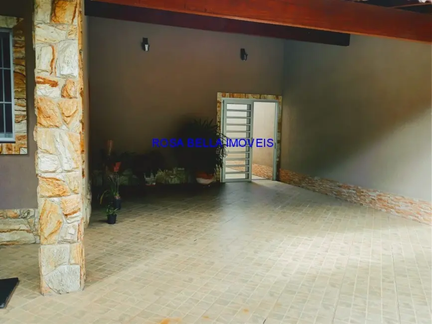 Casa com 3 quartos à venda, 250m2 em Caxambu, Jundiai - SP - imagem 3 Foto 3 de Casa com 3 quartos à venda, 250m2 em Caxambu, Jundiai - SP