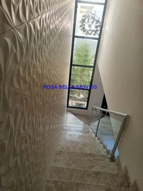 Foto 2 de Casa de Condomínio com 3 quartos à venda, 200m2 em Jardim Bréscia, Indaiatuba - SP