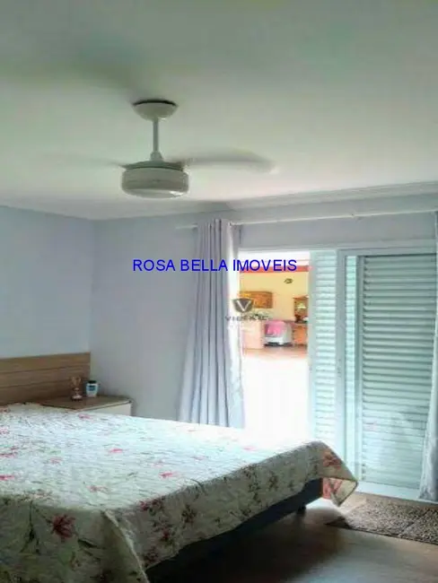 Chácara com 3 quartos à venda, 580m2 em Sítio do Mursa, Varzea Paulista - SP - imagem 4 Foto 4 de Chácara com 3 quartos à venda, 580m2 em Sítio do Mursa, Varzea Paulista - SP