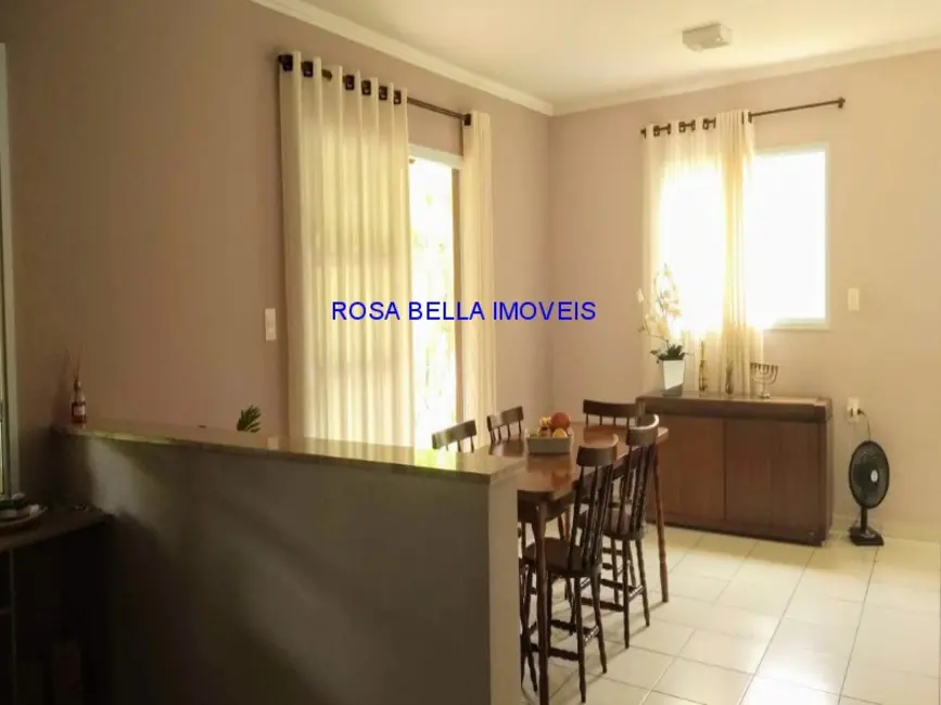 Chácara com 3 quartos à venda, 580m2 em Sítio do Mursa, Varzea Paulista - SP - imagem 1 Foto 1 de Chácara com 3 quartos à venda, 580m2 em Sítio do Mursa, Varzea Paulista - SP