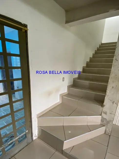 Foto 3 de Casa com 2 quartos à venda, 225m2 em Vila Hortolândia, Jundiai - SP