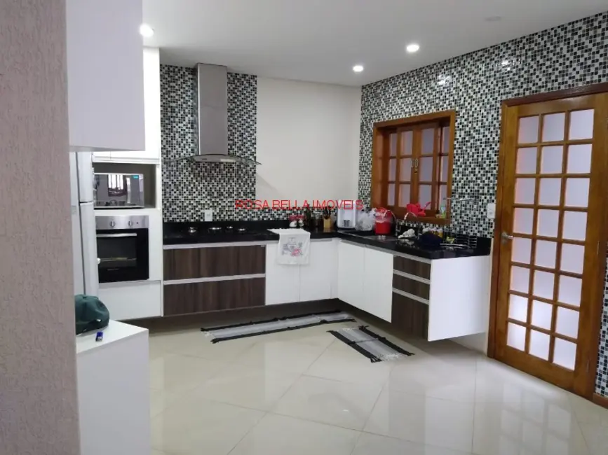 Foto 1 de Casa com 3 quartos à venda, 250m2 em Vila Aparecida, Jundiai - SP