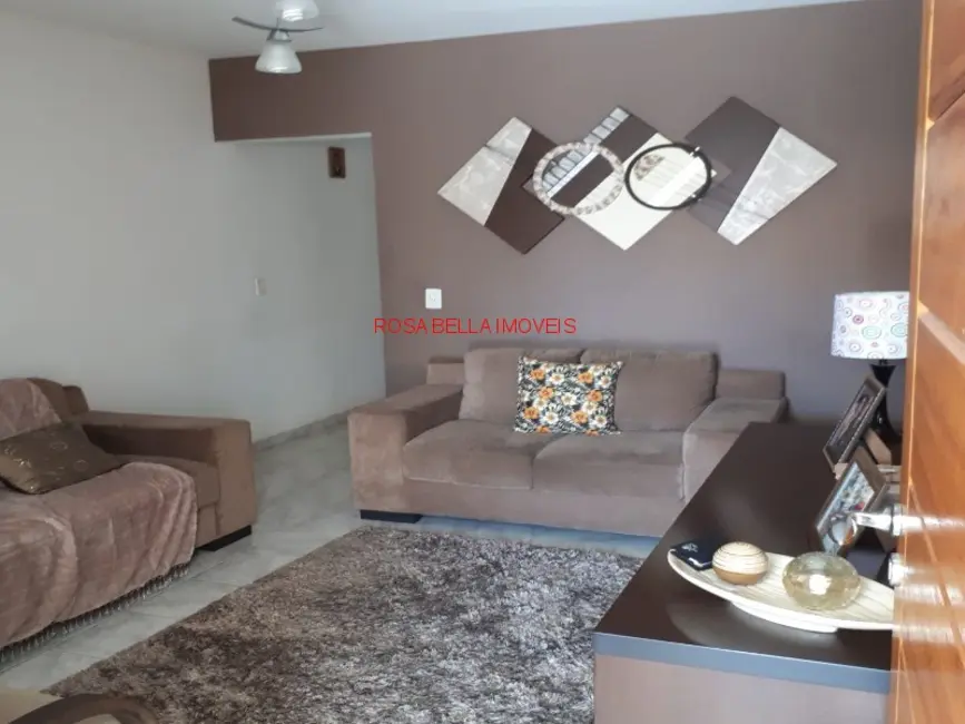 Casa com 3 quartos à venda, 105m2 em Jardim das Tulipas, Jundiai - SP - imagem 5 Foto 5 de Casa com 3 quartos à venda, 105m2 em Jardim das Tulipas, Jundiai - SP