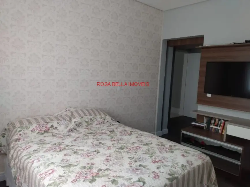 Casa com 3 quartos à venda, 304m2 em Loteamento Vale Azul I, Jundiai - SP - imagem 8 Foto 8 de Casa com 3 quartos à venda, 304m2 em Loteamento Vale Azul I, Jundiai - SP