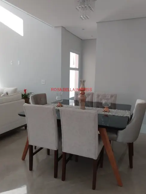 Casa com 3 quartos à venda, 304m2 em Loteamento Vale Azul I, Jundiai - SP - imagem 5 Foto 5 de Casa com 3 quartos à venda, 304m2 em Loteamento Vale Azul I, Jundiai - SP