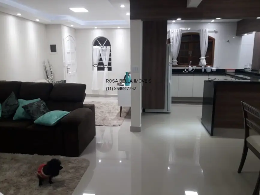 Casa com 3 quartos à venda, 196m2 em Parque Residencial Eloy Chaves, Jundiai - SP - imagem 5 Foto 5 de Casa com 3 quartos à venda, 196m2 em Parque Residencial Eloy Chaves, Jundiai - SP