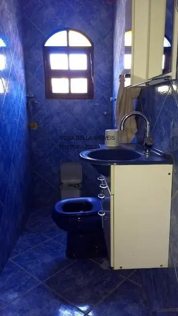 Chácara com 5 quartos à venda, 1300m2 em Centro, Santa Isabel - SP - imagem 4 Foto 4 de Chácara com 5 quartos à venda, 1300m2 em Centro, Santa Isabel - SP