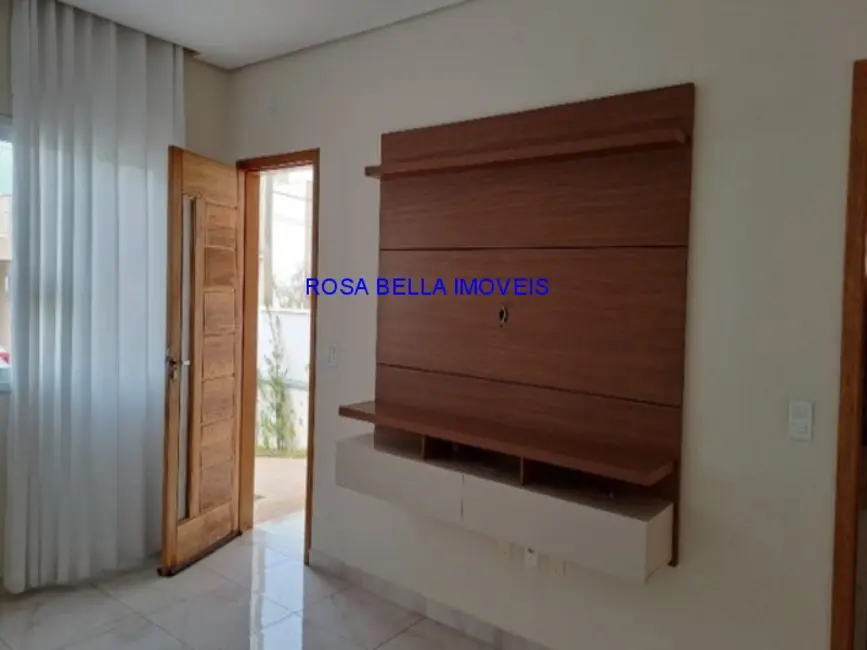 Casa de Condomínio com 3 quartos para alugar, 135m2 em Indaiatuba - SP - imagem 2 Foto 2 de Casa de Condomínio com 3 quartos para alugar, 135m2 em Indaiatuba - SP