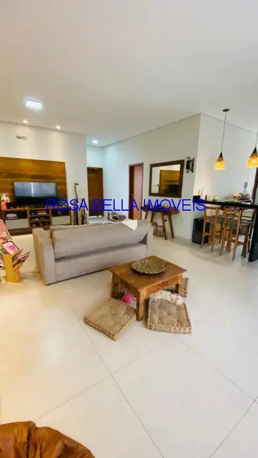 Foto 2 de Casa de Condomínio com 3 quartos à venda, 189m2 em Jardim Residencial Dona Lucilla, Indaiatuba - SP