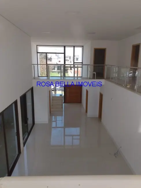 Casa com 3 quartos à venda e para alugar, 397m2 em Helvétia, Indaiatuba - SP - imagem 3 Foto 3 de Casa com 3 quartos à venda e para alugar, 397m2 em Helvétia, Indaiatuba - SP