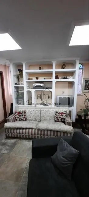 Casa de Condomínio com 5 quartos à venda, 212m2 em Alto, Teresopolis - RJ - imagem 9 Foto 9 de Casa de Condomínio com 5 quartos à venda, 212m2 em Alto, Teresopolis - RJ