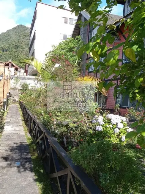 Foto 2 de Casa de Condomínio com 5 quartos à venda, 172m2 em Alto, Teresopolis - RJ