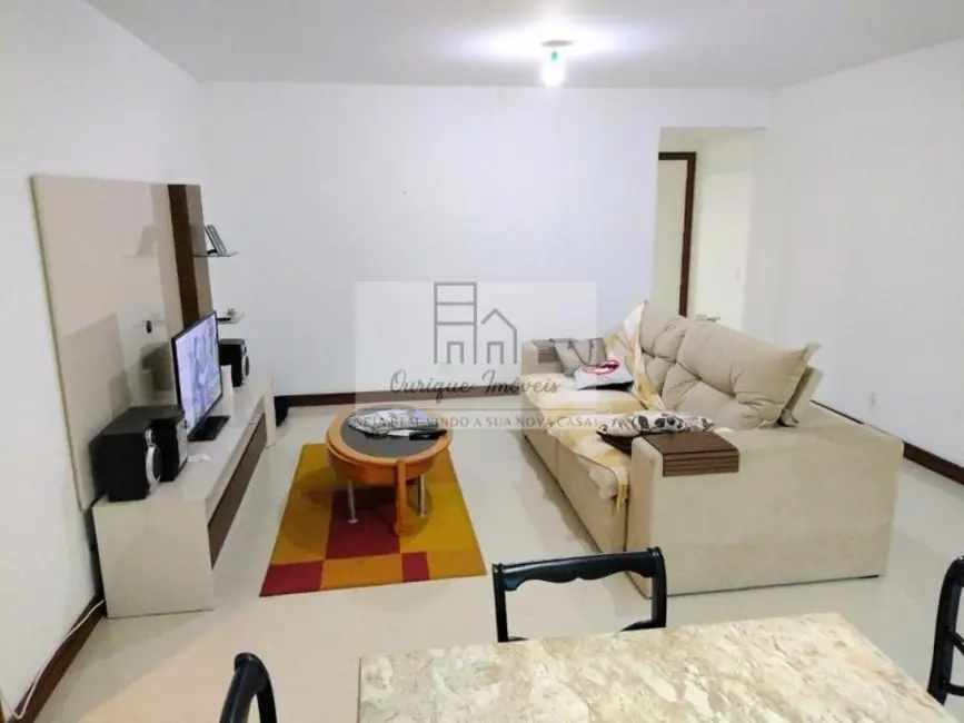 Apartamento com 3 quartos à venda, 147m2 em Agriões, Teresopolis - RJ - imagem 3 Foto 3 de Apartamento com 3 quartos à venda, 147m2 em Agriões, Teresopolis - RJ