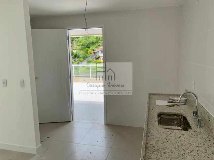 Cobertura com 3 quartos à venda, 190m2 em Agriões, Teresopolis - RJ - imagem 7 Foto 7 de Cobertura com 3 quartos à venda, 190m2 em Agriões, Teresopolis - RJ