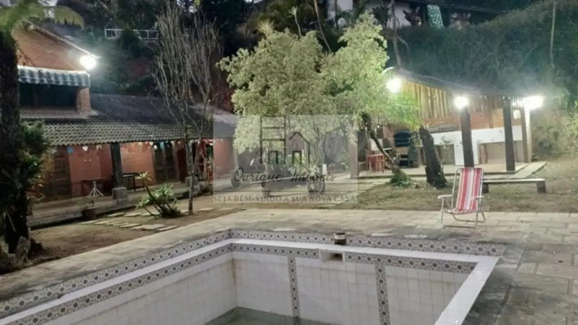 Foto 5 de Casa com 4 quartos à venda, 335m2 em Albuquerque, Teresopolis - RJ