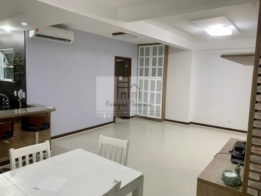 Foto 3 de Apartamento com 2 quartos à venda, 84m2 em Alto, Teresopolis - RJ