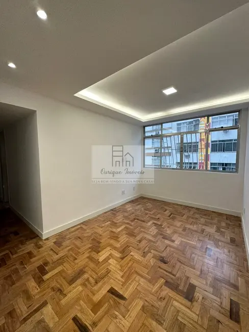 Foto 2 de Apartamento com 2 quartos à venda, 60m2 em Icaraí, Niteroi - RJ