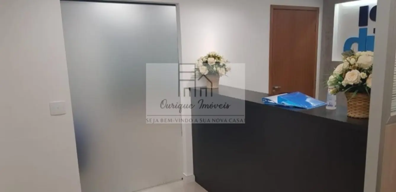 Sala Comercial à venda, 320m2 em Centro, Niteroi - RJ - imagem 4 Foto 4 de Sala Comercial à venda, 320m2 em Centro, Niteroi - RJ