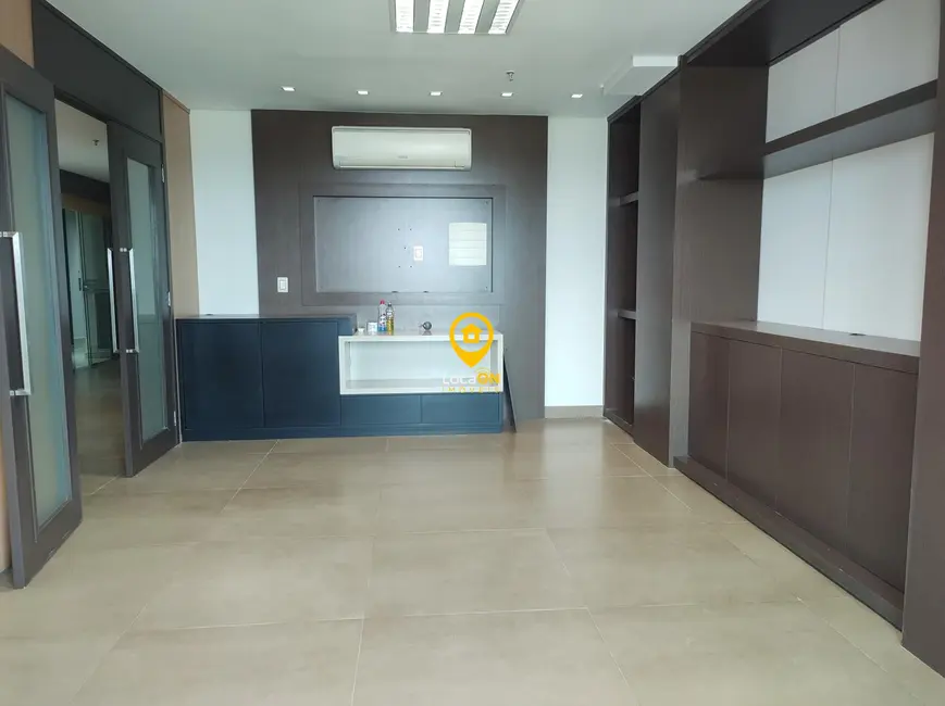 Sala Comercial com 12 quartos para alugar, 303m2 em Nova Ribeirânia, Ribeirao Preto - SP - imagem 7 Foto 7 de Sala Comercial com 12 quartos para alugar, 303m2 em Nova Ribeirânia, Ribeirao Preto - SP