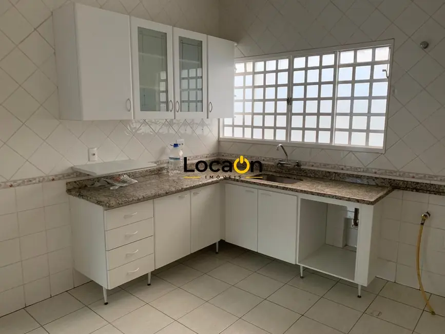 Casa com 4 quartos à venda, 250m2 em Ribeirânia, Ribeirao Preto - SP - imagem 5 Foto 5 de Casa com 4 quartos à venda, 250m2 em Ribeirânia, Ribeirao Preto - SP