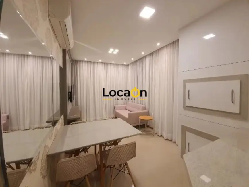 Foto 2 de Apartamento com 2 quartos para alugar, 50m2 em Bela Vista, São Paulo - SP