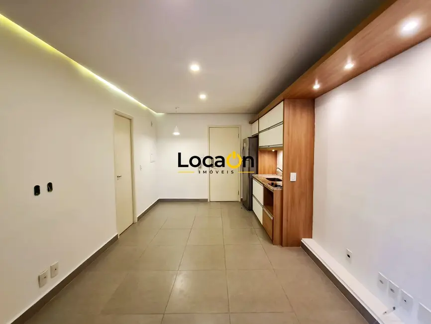 Foto 2 de Apartamento com 1 quarto para alugar, 42m2 em Bela Vista, São Paulo - SP
