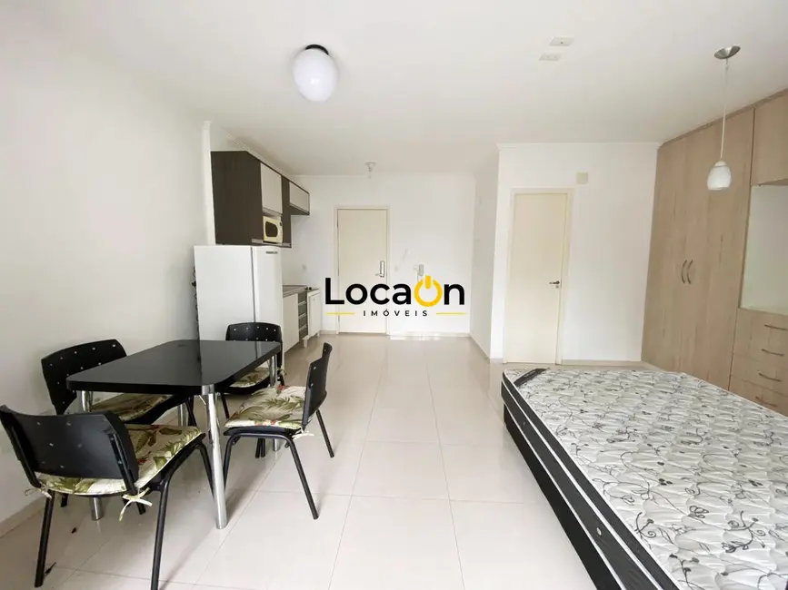 Foto 3 de Apartamento com 1 quarto para alugar, 42m2 em Bela Vista, São Paulo - SP