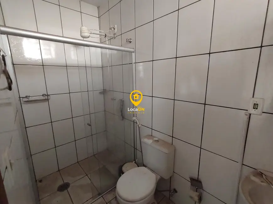 Armazém / Galpão com 1 quarto para alugar, 300m2 em Centro, Araraquara - SP - imagem 7 Foto 7 de Armazém / Galpão com 1 quarto para alugar, 300m2 em Centro, Araraquara - SP