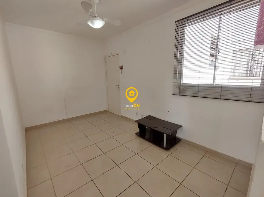 Apartamento com 2 quartos para alugar, 49m2 em Jardim Primor, Araraquara - SP - imagem 3 Foto 3 de Apartamento com 2 quartos para alugar, 49m2 em Jardim Primor, Araraquara - SP