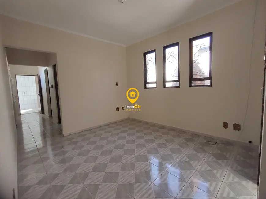 Casa com 3 quartos à venda, 90m2 em Campos Elíseos, Ribeirao Preto - SP - imagem 4 Foto 4 de Casa com 3 quartos à venda, 90m2 em Campos Elíseos, Ribeirao Preto - SP