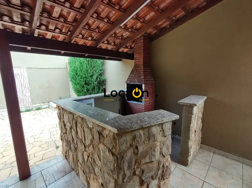 Foto 4 de Casa com 3 quartos à venda, 360m2 em Parque Residencial Cândido Portinari, Ribeirao Preto - SP