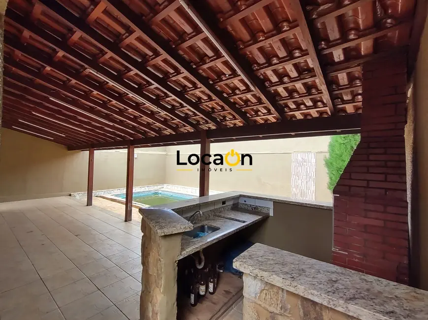 Foto 5 de Casa com 3 quartos à venda, 360m2 em Parque Residencial Cândido Portinari, Ribeirao Preto - SP