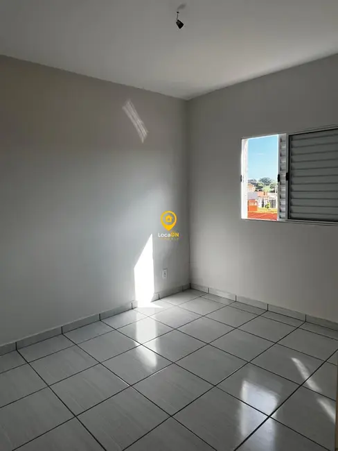 Casa com 2 quartos à venda, 53m2 em Centro, Cravinhos - SP - imagem 4 Foto 4 de Casa com 2 quartos à venda, 53m2 em Centro, Cravinhos - SP