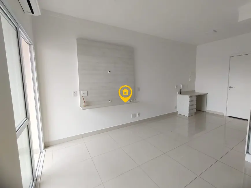 Foto 2 de Apartamento com 1 quarto para alugar, 34m2 em Centro, Araraquara - SP