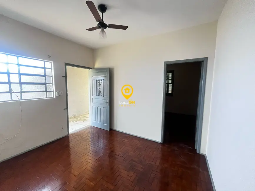 Foto 2 de Casa com 1 quarto à venda, 85m2 em Vila Seixas, Ribeirao Preto - SP