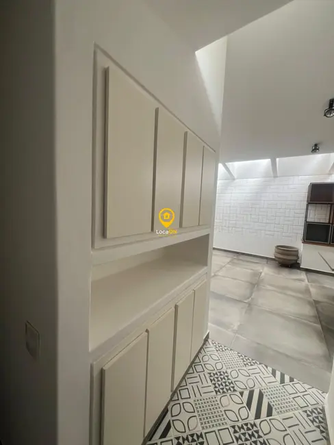Casa com 3 quartos para alugar, 265m2 em Alto da Boa Vista, Ribeirao Preto - SP - imagem 8 Foto 8 de Casa com 3 quartos para alugar, 265m2 em Alto da Boa Vista, Ribeirao Preto - SP