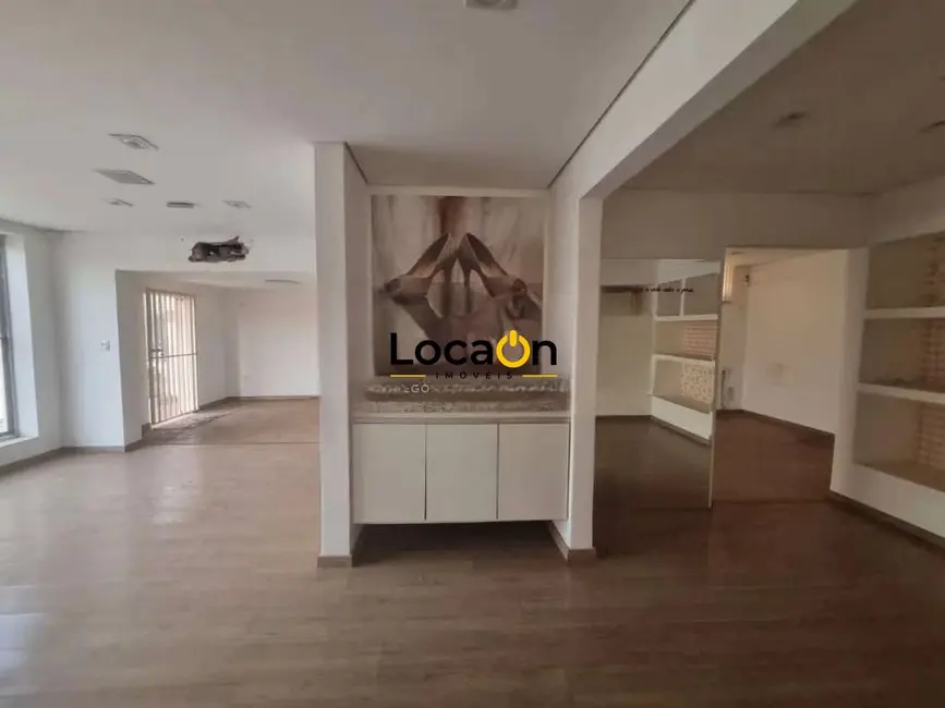 Foto 4 de Sala Comercial com 2 quartos para alugar, 226m2 em Jardim Sumaré, Ribeirao Preto - SP