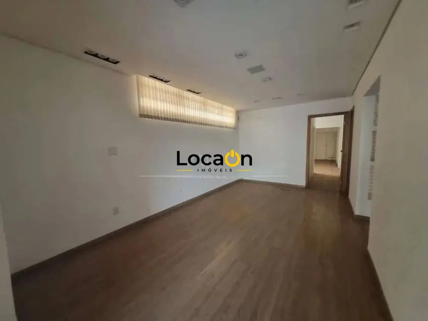 Foto 3 de Sala Comercial com 2 quartos para alugar, 226m2 em Jardim Sumaré, Ribeirao Preto - SP