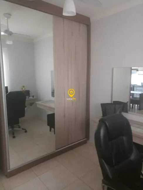 Foto 4 de Apartamento com 2 quartos para alugar, 48m2 em Valentina Figueiredo, Ribeirao Preto - SP